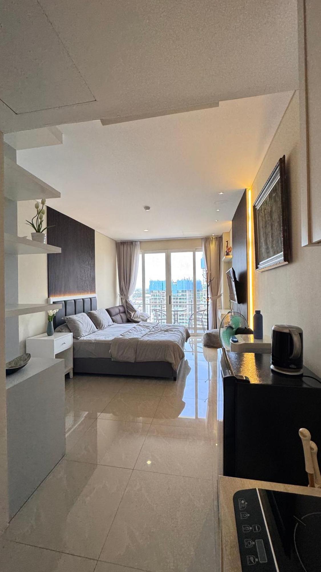 Nagoya Thamrin Apartment High Floor With View Zewnętrze zdjęcie